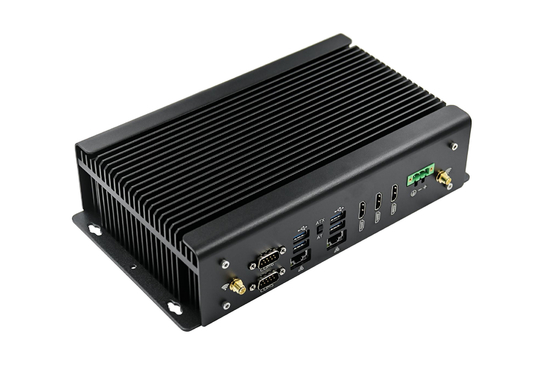 İyi fiyat Genişletilebilir Mini PCIe ve Genişletilebilir IO yuvaları olan DDR4 Endüstriyel Mini PC Bilgisayarı çevrimiçi