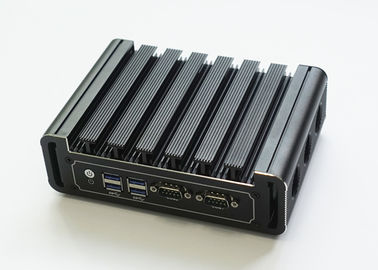 İyi fiyat Fansız Endüstriyel Mini PC Kutusu PC I5-6200U Işlemci 4 GB DDR4 64 GB SSD 2 LAN Portu çevrimiçi